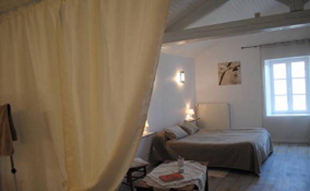 La Poussardiere Saint-Martin-sous-Mouzeuil Zimmer foto